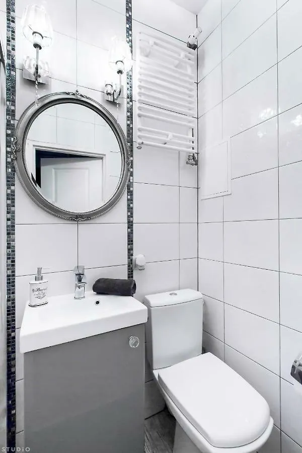 Clicktheflat Palace Of Culture Apartment Warsaw Poland